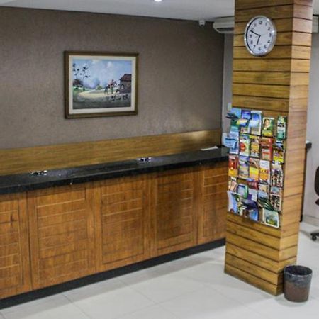 Abrolhos Praia Hotel Форталеза Экстерьер фото