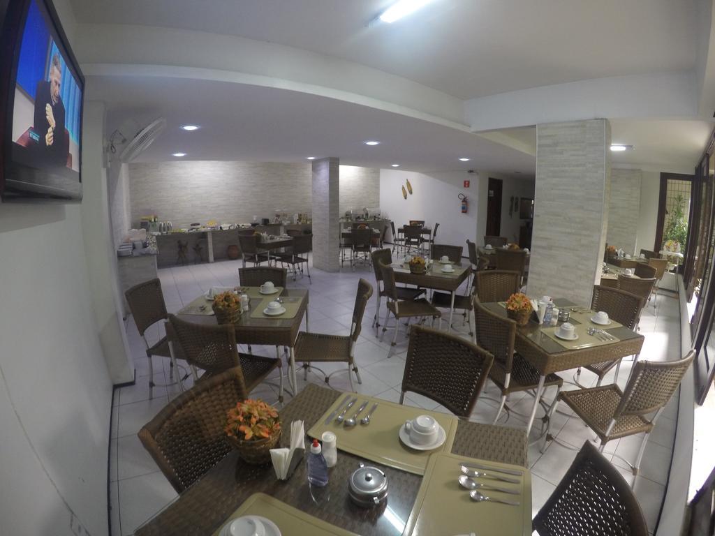 Abrolhos Praia Hotel Форталеза Экстерьер фото